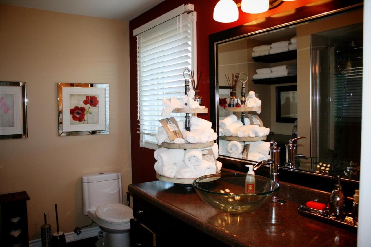 The Tartan House Bed & Breakfast Ajax Esterno foto