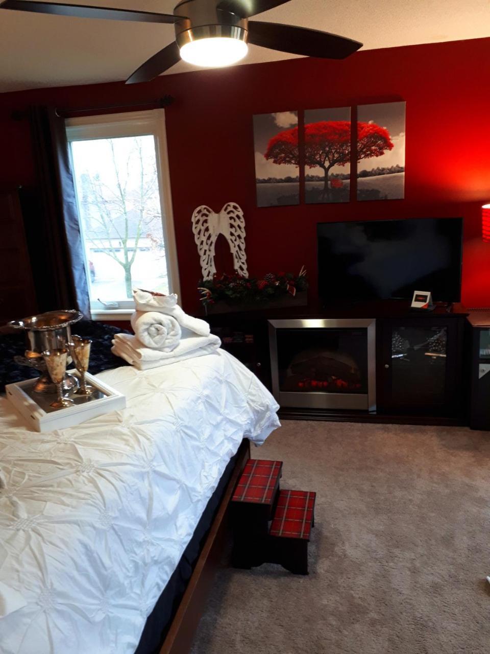 The Tartan House Bed & Breakfast Ajax Esterno foto